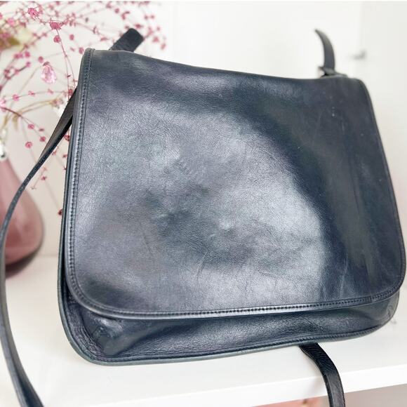 Vintage Coach Legacy Slim Hippie Leather Flap Saddle Crossbody Bag 9134 Black - Picture 2 of 16